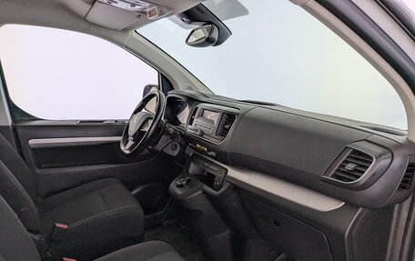 Peugeot Traveller I, 2021 год, 2 645 000 рублей, 11 фотография