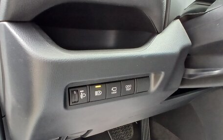 Toyota RAV4, 2025 год, 4 135 000 рублей, 14 фотография