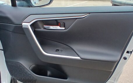 Toyota RAV4, 2025 год, 4 135 000 рублей, 23 фотография