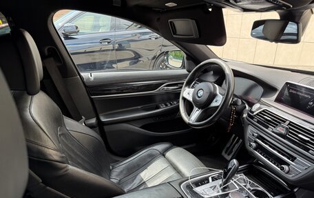 BMW 7 серия, 2019 год, 4 500 000 рублей, 13 фотография