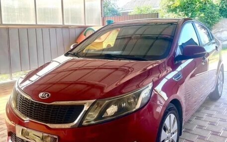 KIA Rio III рестайлинг, 2013 год, 900 000 рублей, 4 фотография