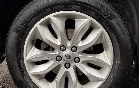 Land Rover Freelander II рестайлинг 2, 2013 год, 2 099 000 рублей, 34 фотография