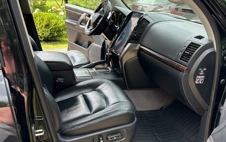 Toyota Land Cruiser 200, 2011 год, 3 500 000 рублей, 8 фотография
