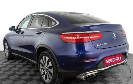 Mercedes-Benz GLC Coupe, 2018 год, 3 800 000 рублей, 7 фотография