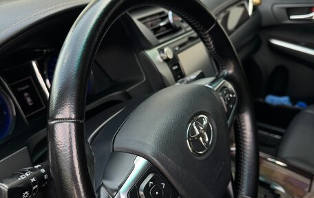 Toyota Camry, 2015 год, 2 080 000 рублей, 2 фотография