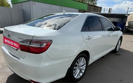 Toyota Camry, 2015 год, 2 080 000 рублей, 14 фотография