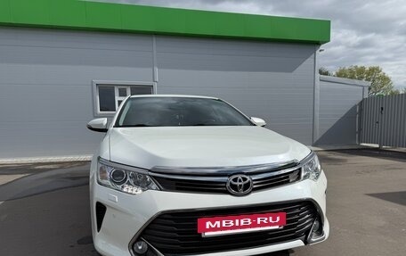 Toyota Camry, 2015 год, 2 080 000 рублей, 13 фотография