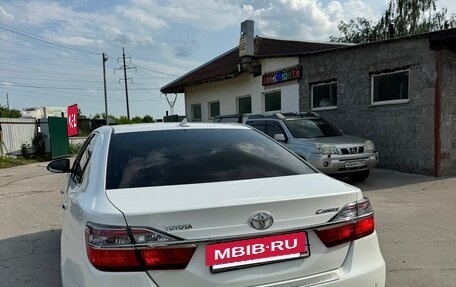 Toyota Camry, 2015 год, 2 080 000 рублей, 5 фотография