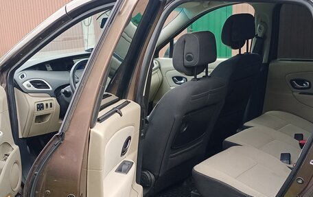 Renault Scenic III, 2010 год, 795 000 рублей, 6 фотография