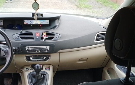 Renault Scenic III, 2010 год, 795 000 рублей, 7 фотография