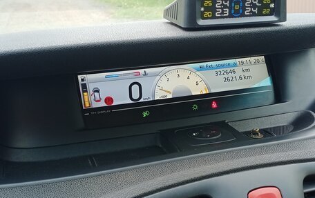 Renault Scenic III, 2010 год, 795 000 рублей, 8 фотография