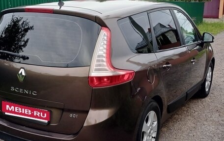 Renault Scenic III, 2010 год, 795 000 рублей, 4 фотография
