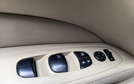 Nissan Pathfinder, 2014 год, 1 700 000 рублей, 13 фотография