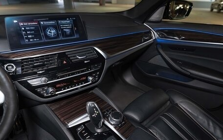 BMW 5 серия, 2017 год, 3 500 000 рублей, 10 фотография
