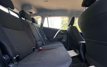 Toyota RAV4, 2013 год, 1 620 000 рублей, 13 фотография