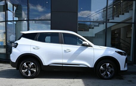 Chery Tiggo 4 I рестайлинг, 2024 год, 2 240 000 рублей, 4 фотография