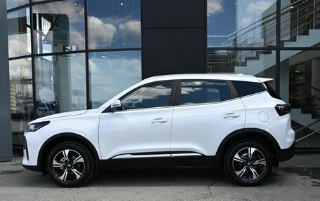 Chery Tiggo 4 I рестайлинг, 2024 год, 2 240 000 рублей, 8 фотография
