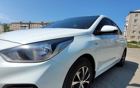 Hyundai Solaris II рестайлинг, 2017 год, 1 400 000 рублей, 7 фотография