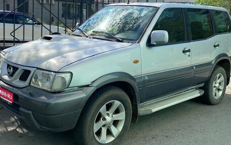 Nissan Terrano II рестайлинг, 2004 год, 690 000 рублей, 1 фотография