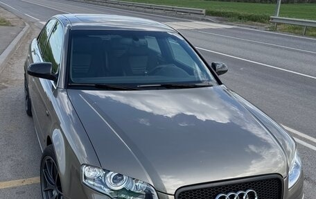 Audi A4, 2004 год, 1 950 000 рублей, 1 фотография