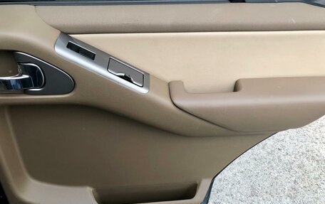 Nissan Pathfinder, 2005 год, 755 000 рублей, 18 фотография