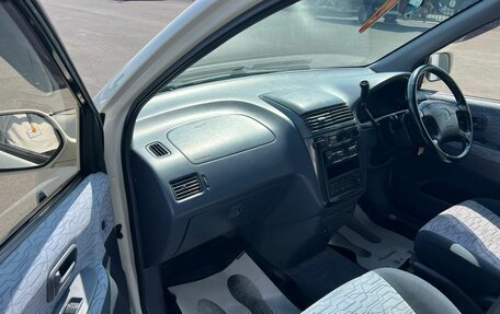 Toyota Ipsum II, 1999 год, 599 999 рублей, 12 фотография