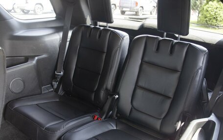 Ford Explorer VI, 2017 год, 2 243 000 рублей, 12 фотография
