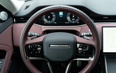Land Rover Range Rover Evoque II, 2024 год, 6 900 000 рублей, 22 фотография