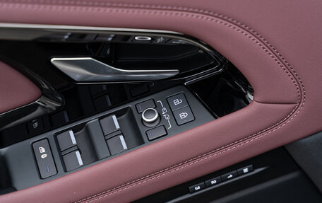 Land Rover Range Rover Evoque II, 2024 год, 6 900 000 рублей, 24 фотография