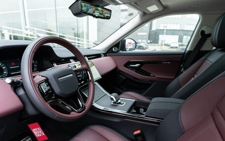 Land Rover Range Rover Evoque II, 2024 год, 6 900 000 рублей, 12 фотография