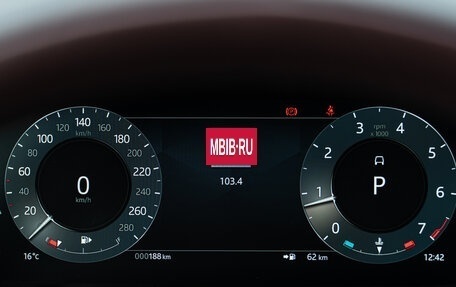 Land Rover Range Rover Evoque II, 2024 год, 6 900 000 рублей, 30 фотография