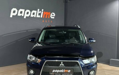 Mitsubishi Outlander III рестайлинг 3, 2010 год, 1 200 000 рублей, 2 фотография