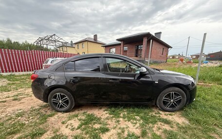 Chevrolet Cruze II, 2011 год, 600 000 рублей, 2 фотография