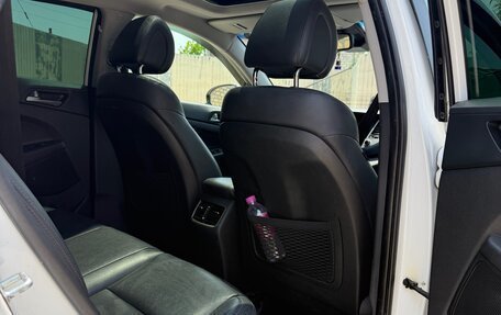 Hyundai Tucson III, 2016 год, 2 100 000 рублей, 6 фотография