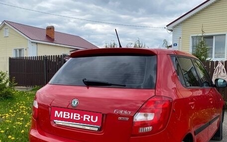 Skoda Fabia II, 2011 год, 800 000 рублей, 6 фотография