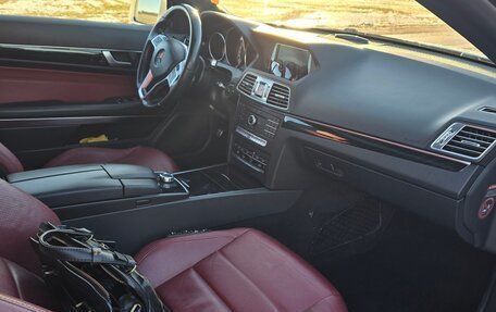 Mercedes-Benz E-Класс, 2016 год, 2 150 000 рублей, 11 фотография