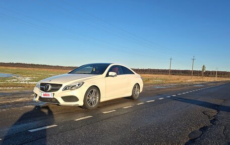 Mercedes-Benz E-Класс, 2016 год, 2 150 000 рублей, 14 фотография