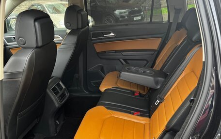 Volkswagen Teramont I, 2018 год, 4 250 000 рублей, 23 фотография