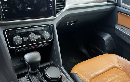 Volkswagen Teramont I, 2018 год, 4 250 000 рублей, 24 фотография