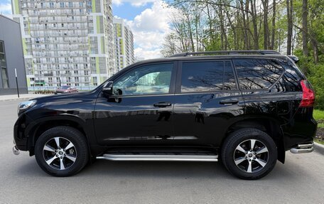Toyota Land Cruiser Prado 150 рестайлинг 2, 2013 год, 3 180 000 рублей, 3 фотография