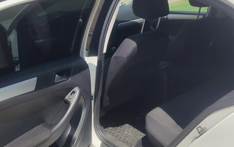 Volkswagen Jetta VI, 2012 год, 790 000 рублей, 11 фотография