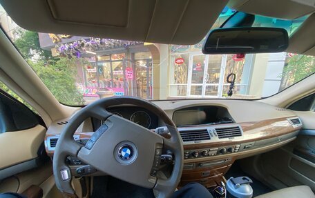 BMW 7 серия, 2003 год, 650 000 рублей, 2 фотография