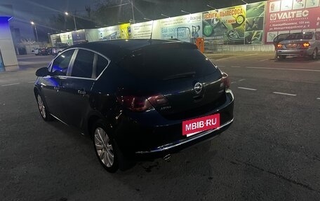 Opel Astra J, 2013 год, 790 000 рублей, 5 фотография