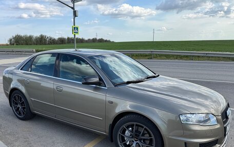 Audi A4, 2004 год, 1 950 000 рублей, 4 фотография