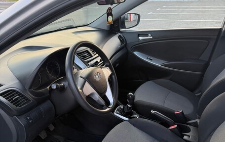 Hyundai Solaris II рестайлинг, 2011 год, 705 000 рублей, 4 фотография