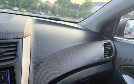 Hyundai Solaris II рестайлинг, 2011 год, 705 000 рублей, 14 фотография