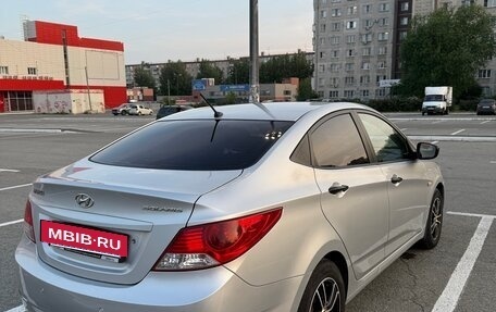 Hyundai Solaris II рестайлинг, 2011 год, 705 000 рублей, 8 фотография