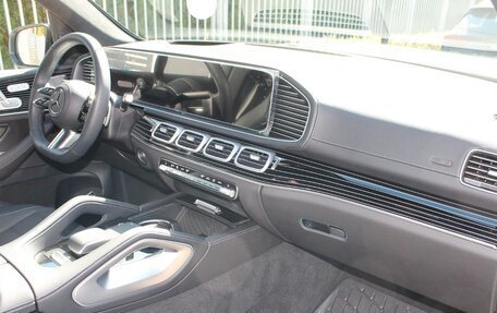 Mercedes-Benz GLS, 2024 год, 12 880 000 рублей, 14 фотография