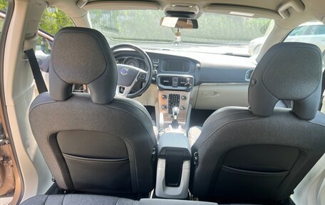 Volvo V40 II рестайлинг, 2014 год, 1 350 000 рублей, 10 фотография