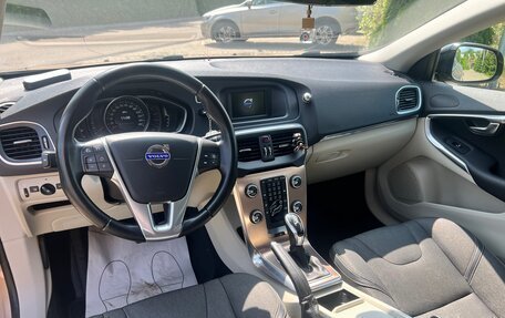 Volvo V40 II рестайлинг, 2014 год, 1 350 000 рублей, 8 фотография